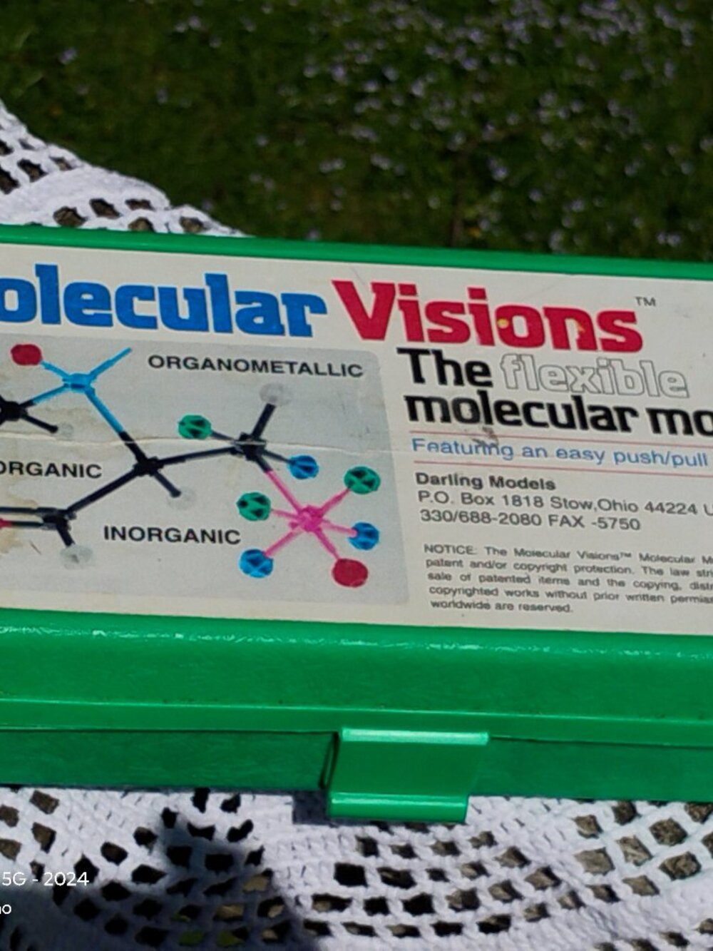 Molecular Visions Flexible molecule model kit in case Darling Models dated 1996